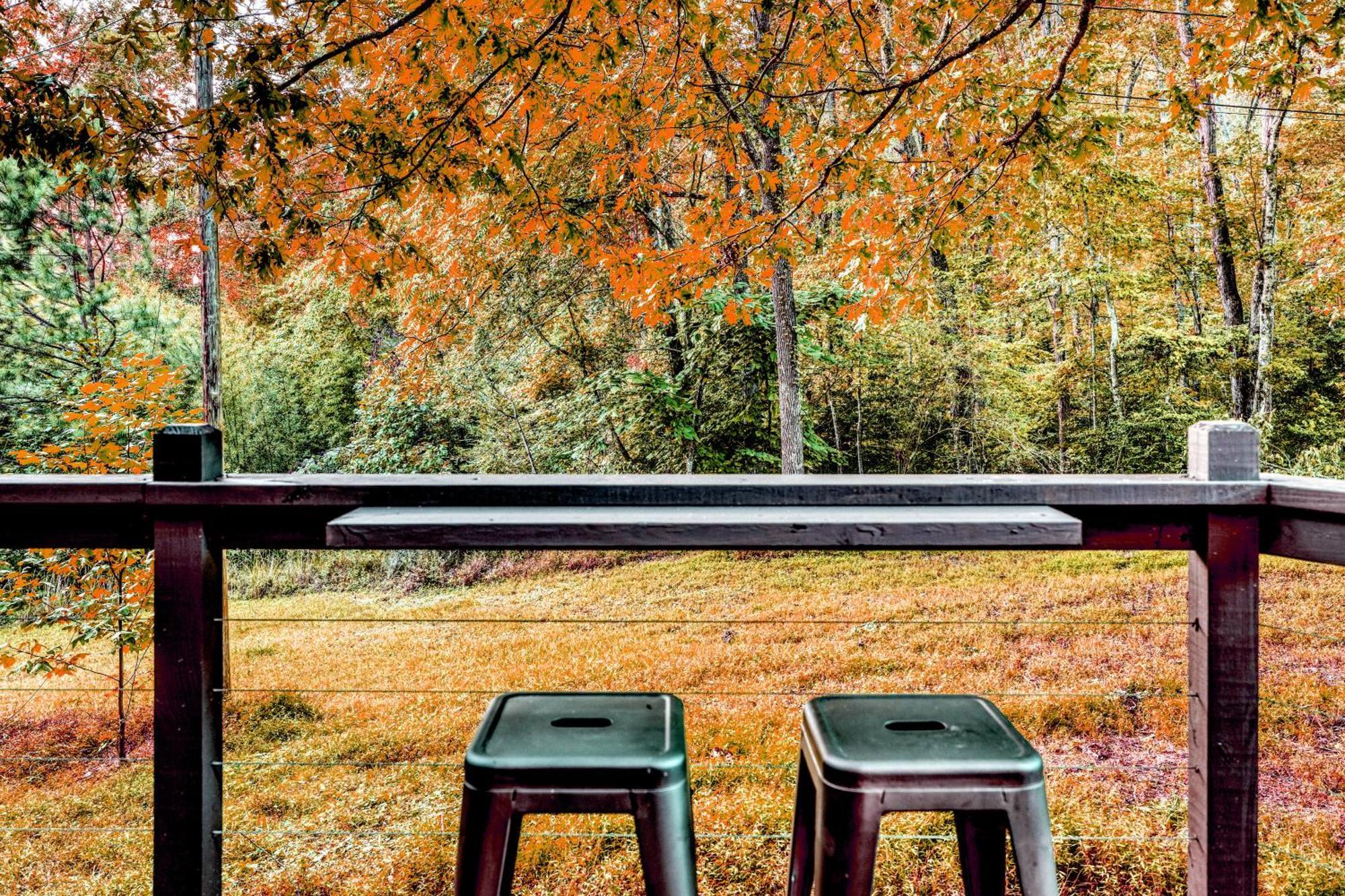 Couples Retreat: King Bed:Hot Tub:Firepit & More Blue Ridge Kültér fotó